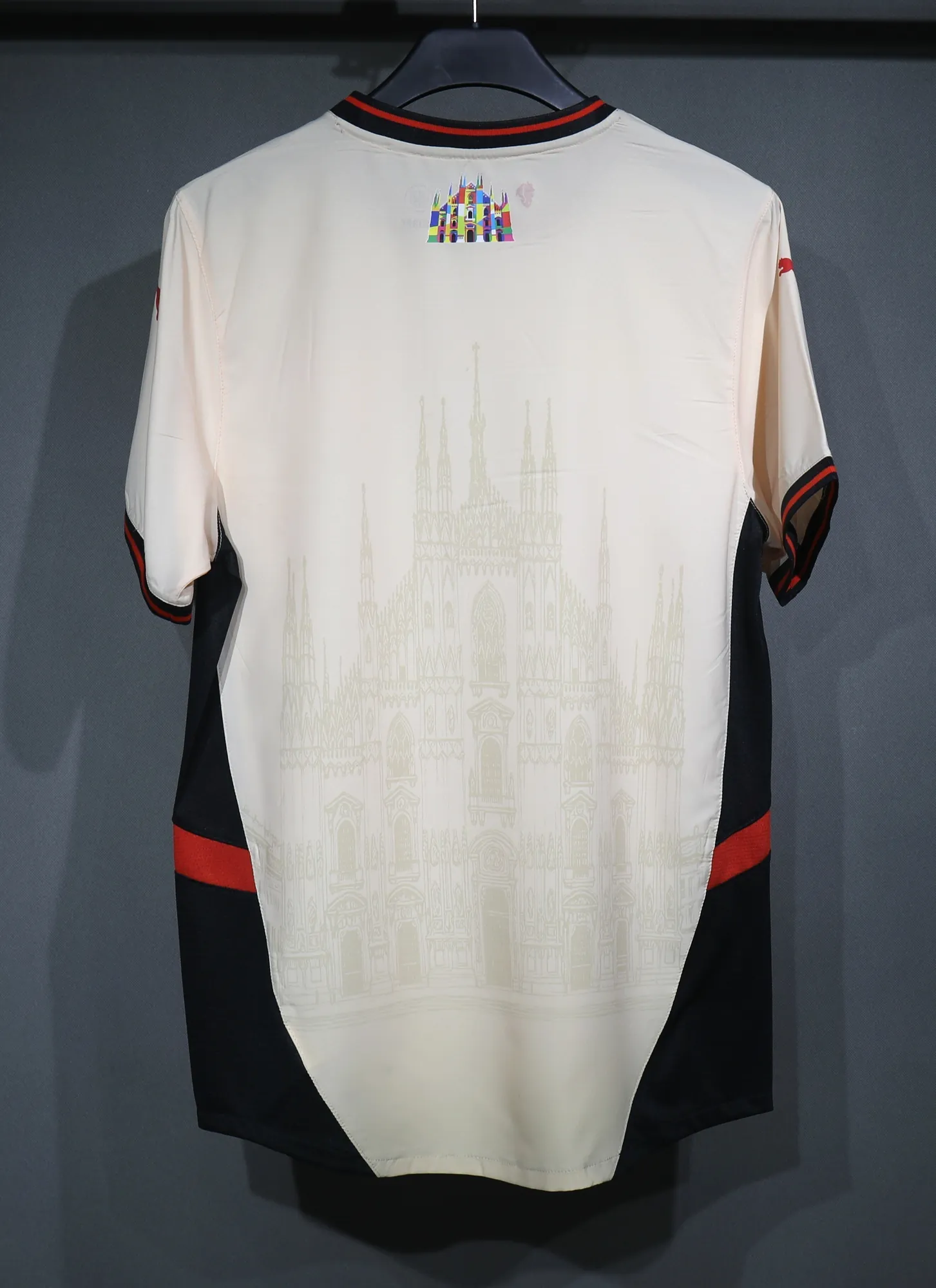 25-26 AC Milan Church Co-Branded Football Shirt Player Edition AAAAJersey Dropship Yupoo 3