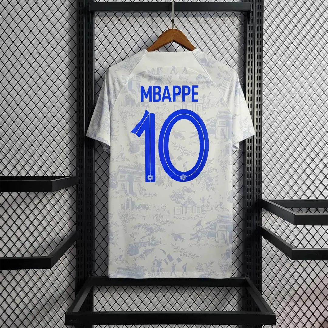 2022 France away 7