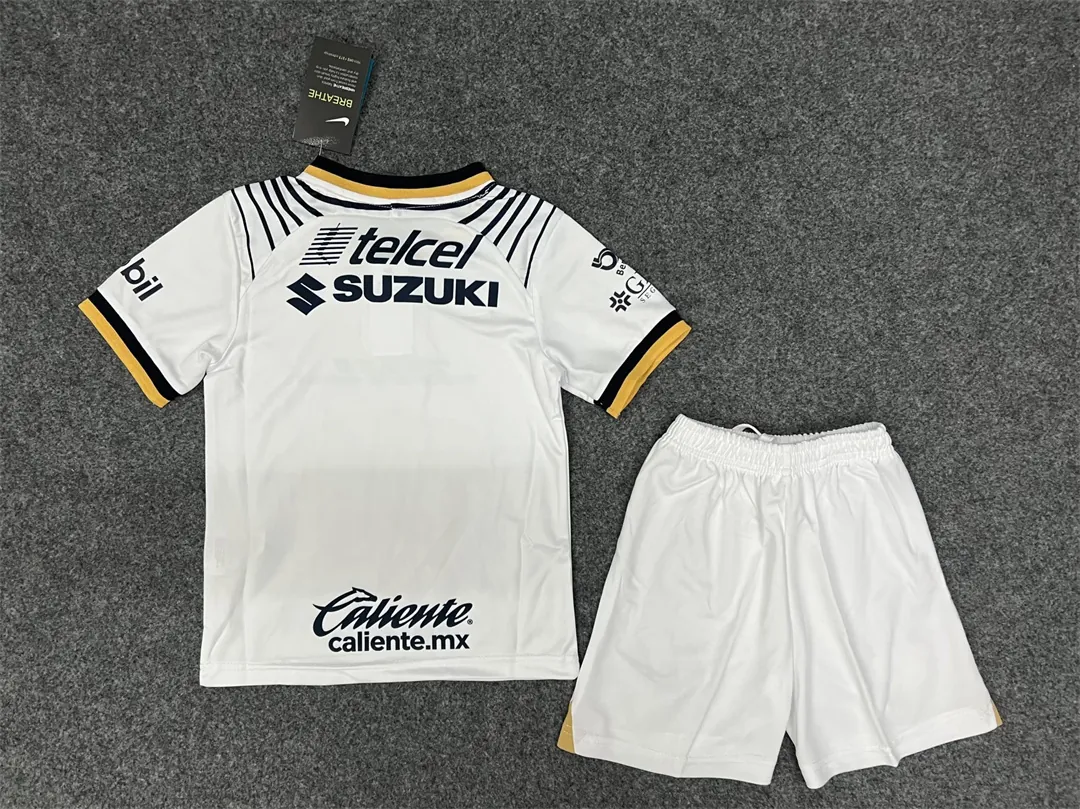 22-23 Pumas home kids kit 1