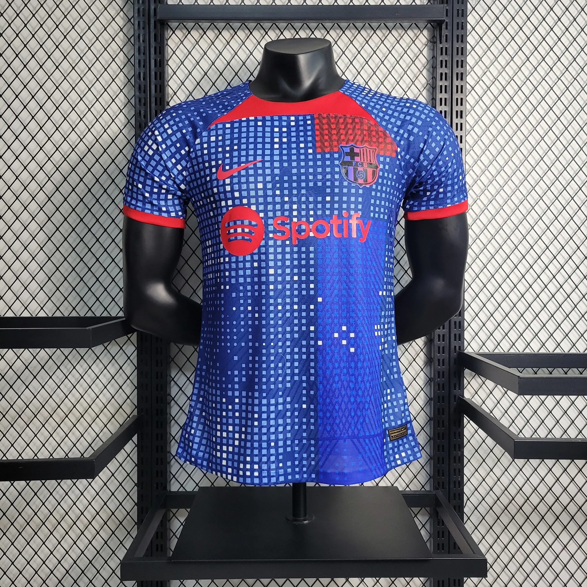 23-24 Barcelona Blue Training player version 10