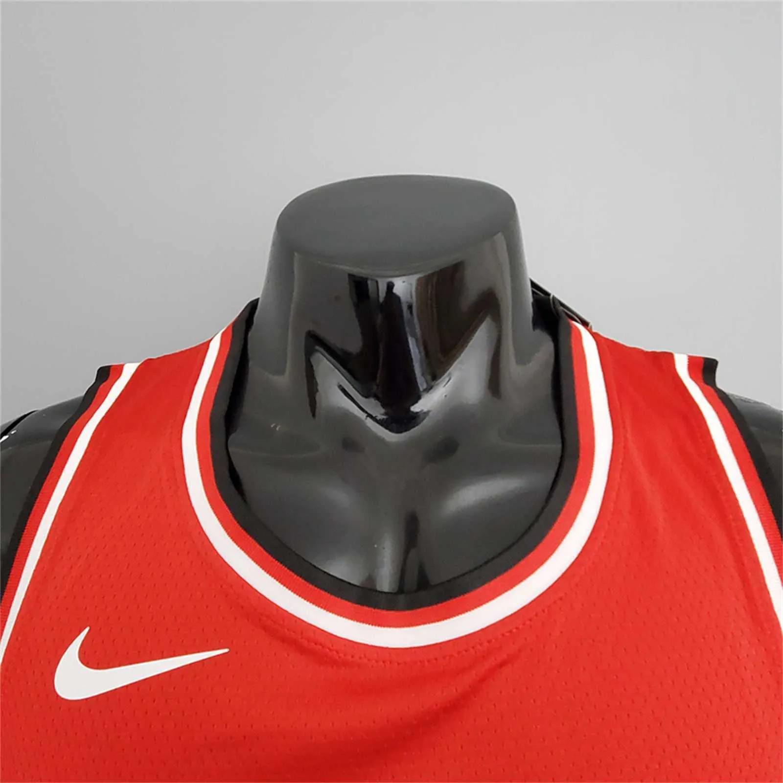 2022 Bulls LaVine #8 City Edition Red 7