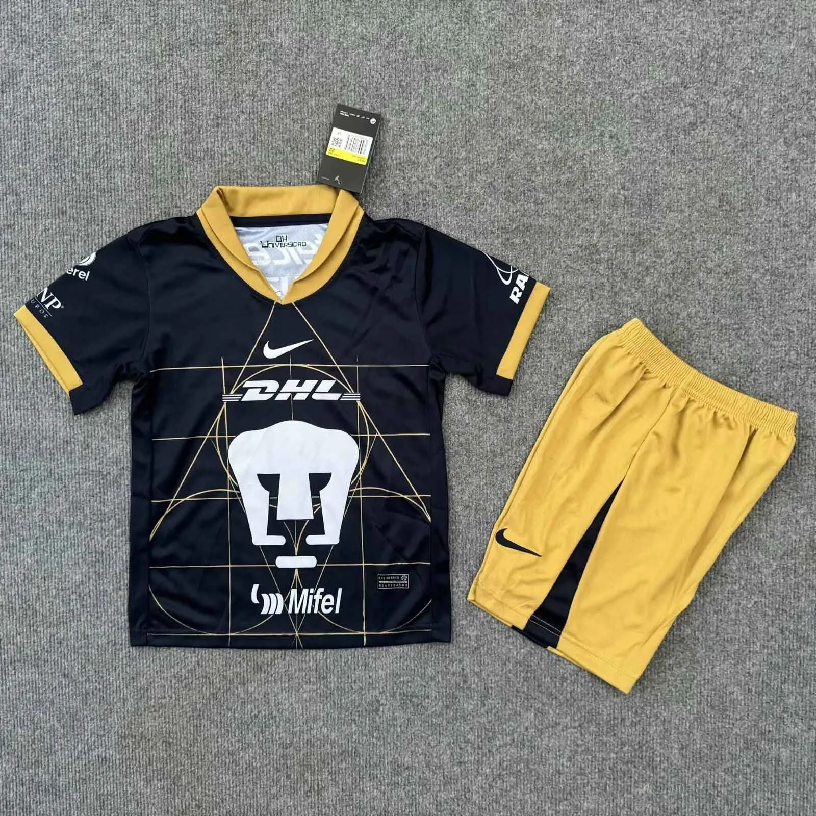 24-25 Pumas Away Kid Kits Youth Apparels AAAAJersey Supply Yupoo 2