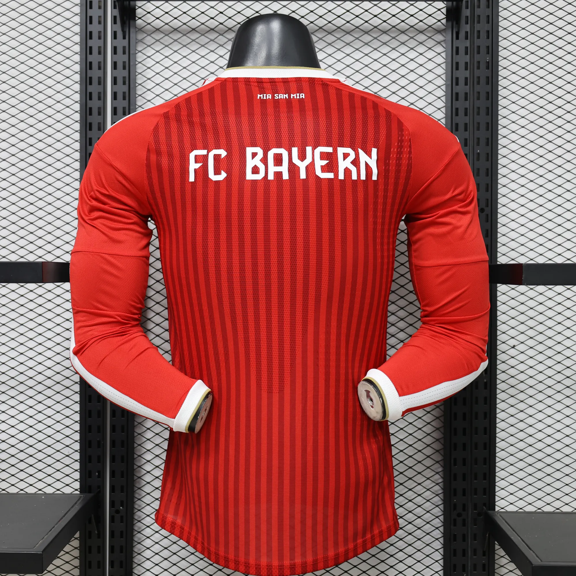 26-27 Bayern Munich Home Mens Kit Player Version Soccer Long Sleeve T-Shirt AAAAJersey Supply Yupoo 1