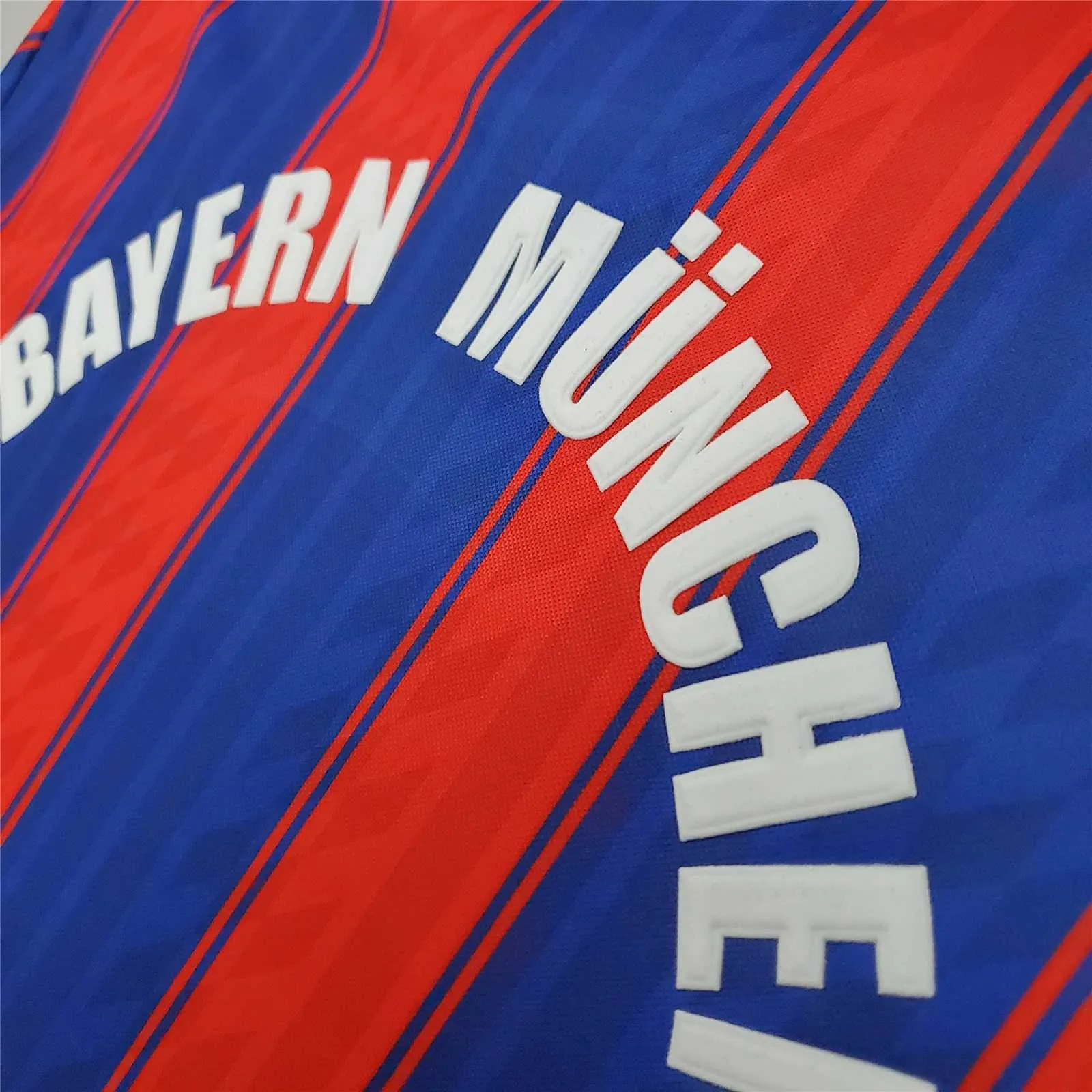 95-97 Bayern Munich home red blue 2