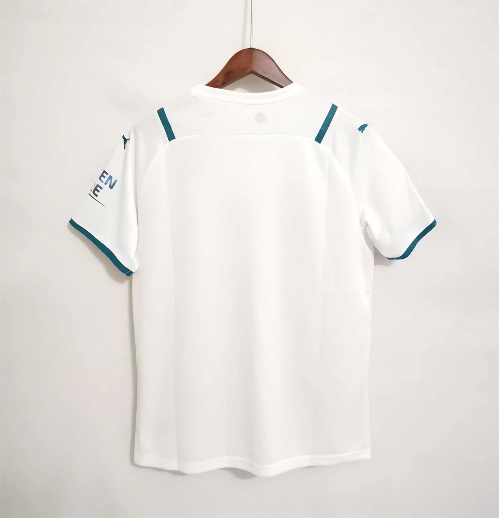 21-22 Manchester City away 5