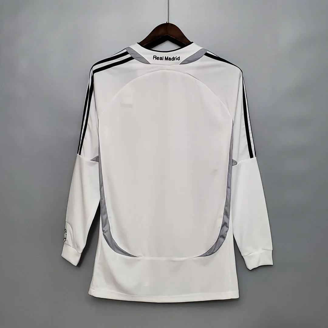 06-07 Real Madrid home long sleeve 6