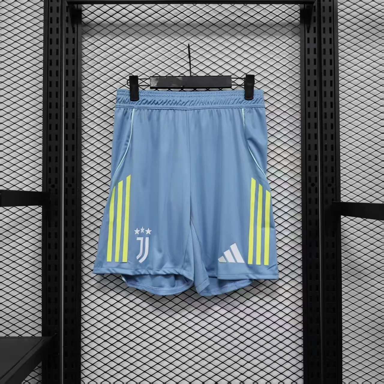 25-26 Juventus Away Player Version Shorts Football Trousers Sino AAAAJersey Supply Yupoo 2