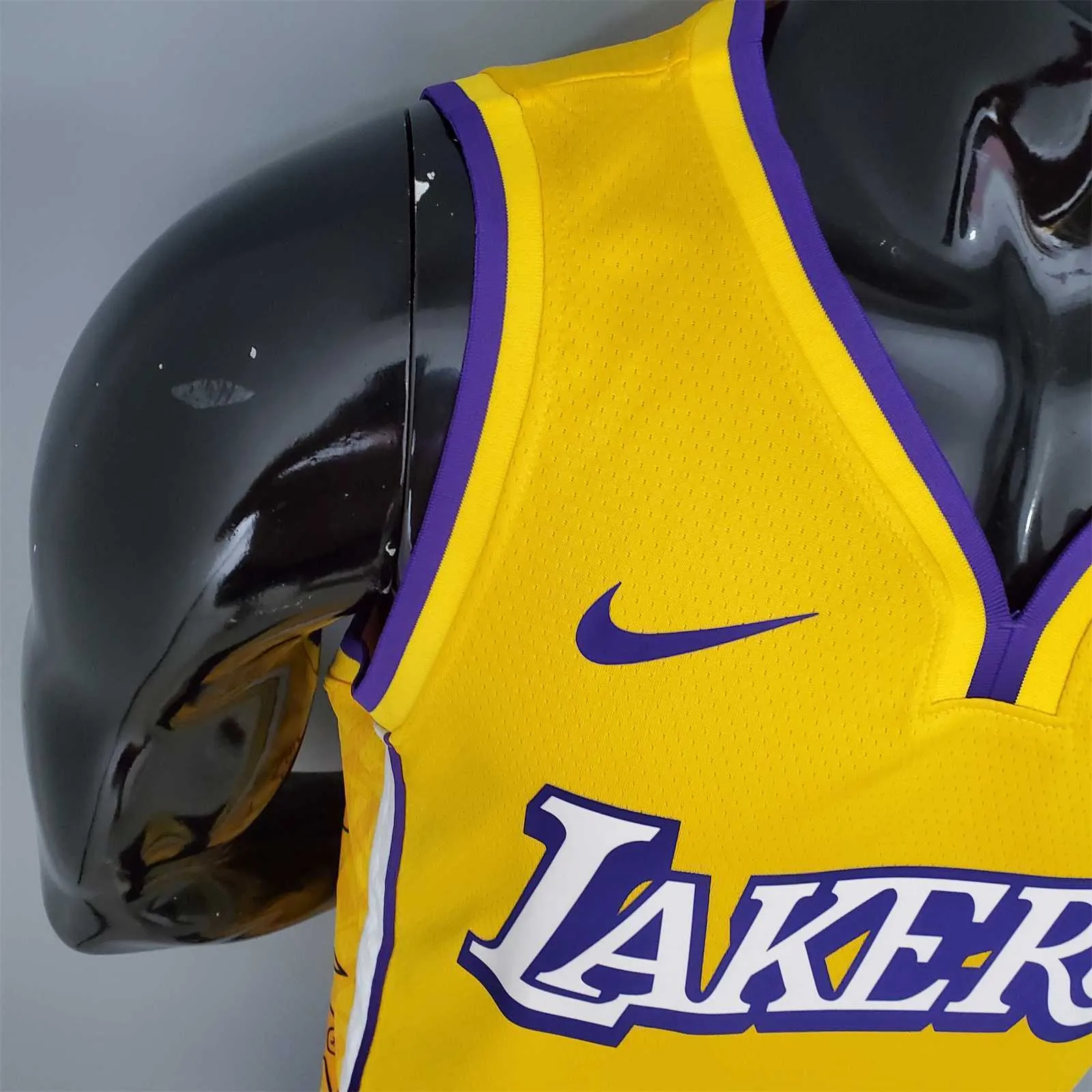 ANTHONY#7 Lakers V-neck City Edition yellow 6