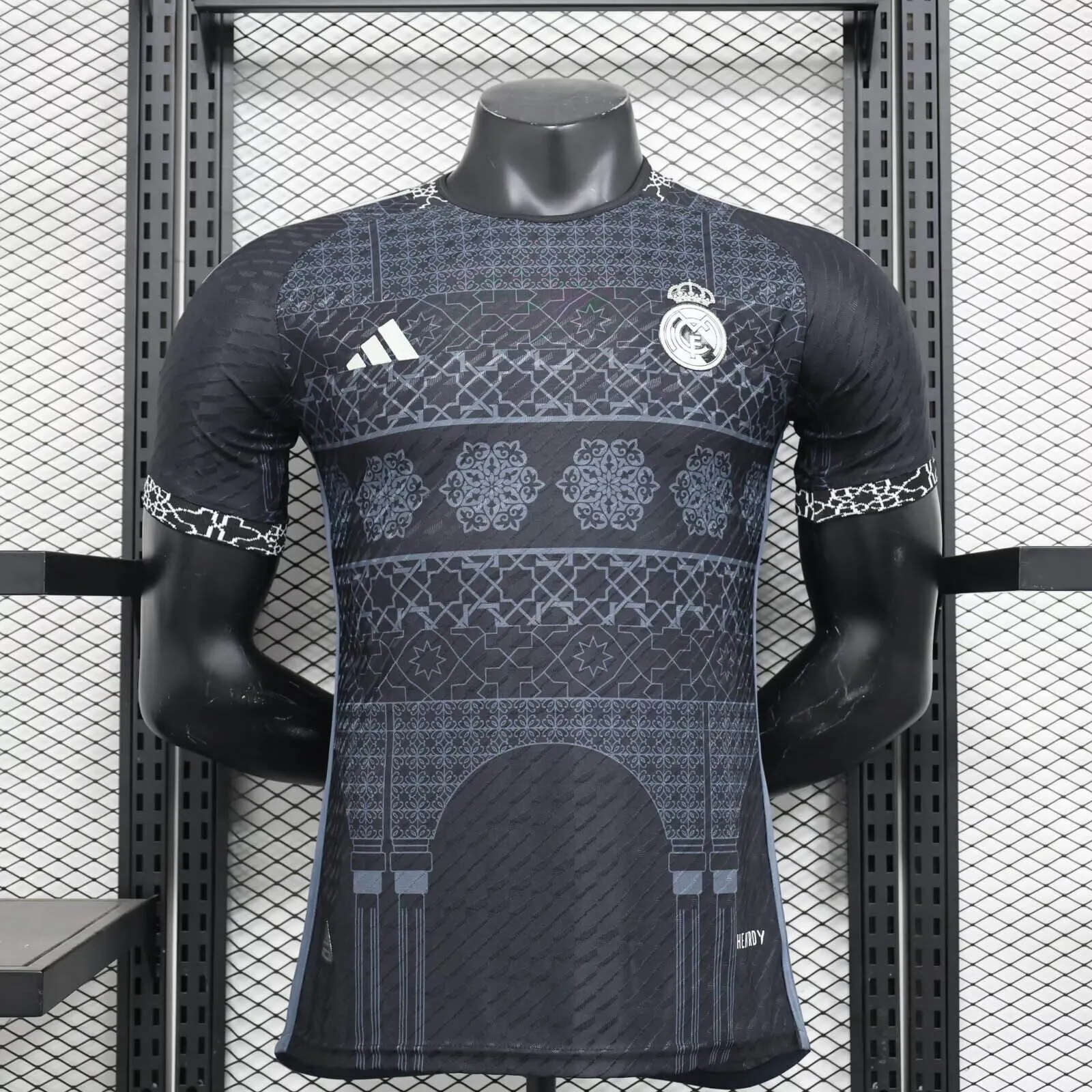 24-25 Real Madrid Special Edition Black Mandala Player Version Shirt Sport AAAAJersey Yupoo 3