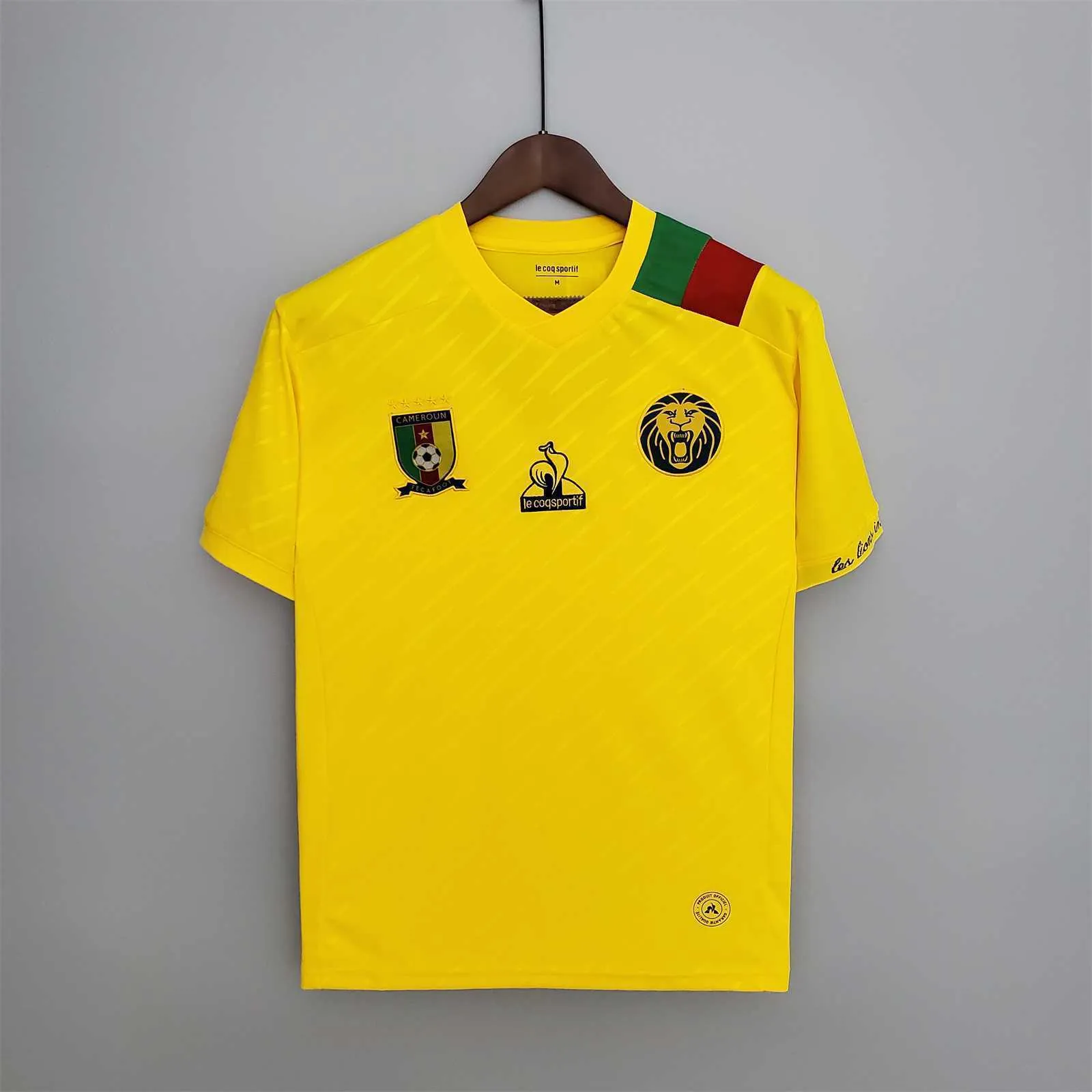 Cameroon yellow 9