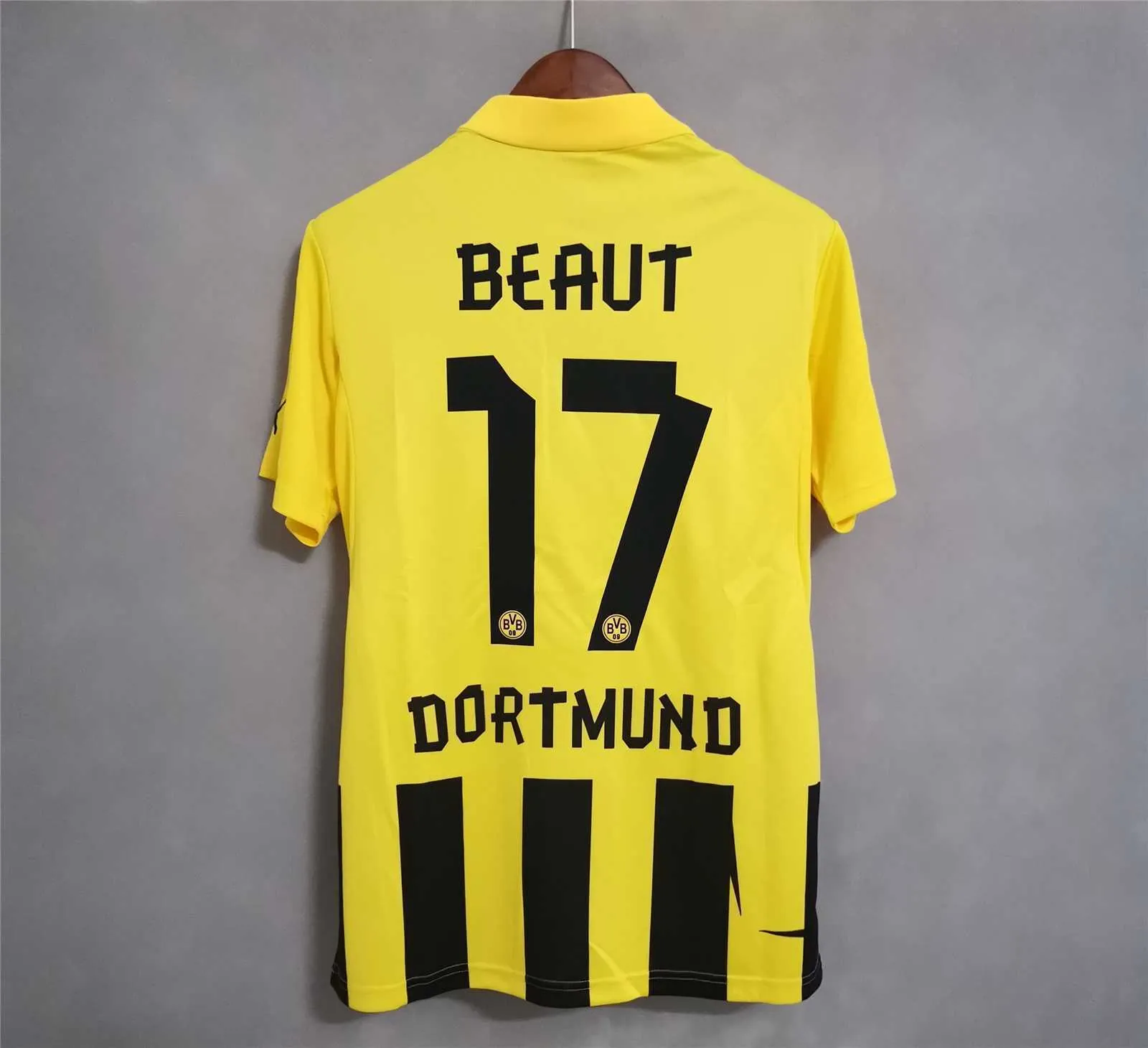 12-13 Dortmund home 7