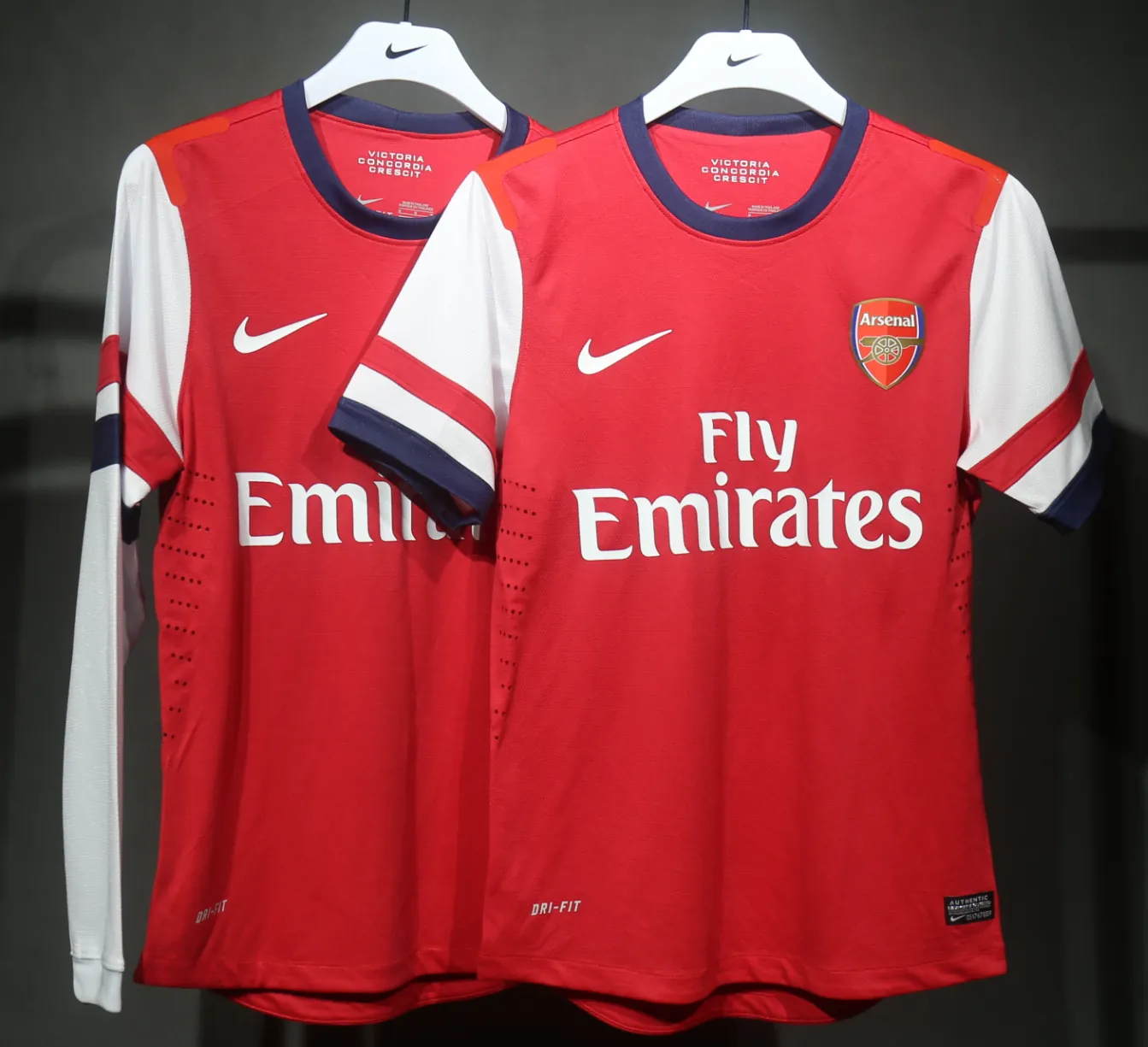 12-13 Arsenal Home Retro Kit Vintage Player Version Long Sleeve Shirt AAAAJersey Dropship Yupoo 1