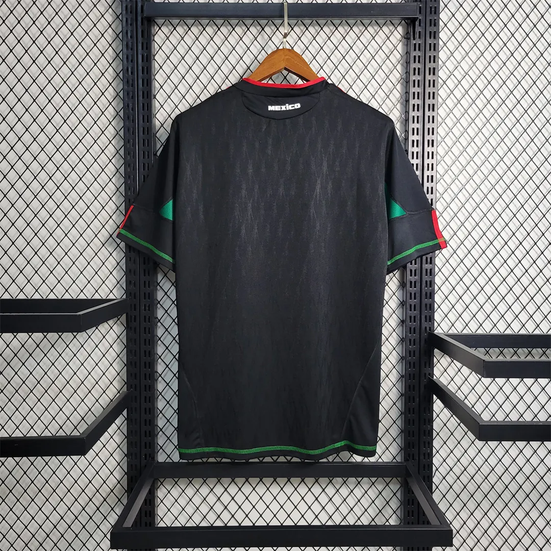 2010 Mexico away 6