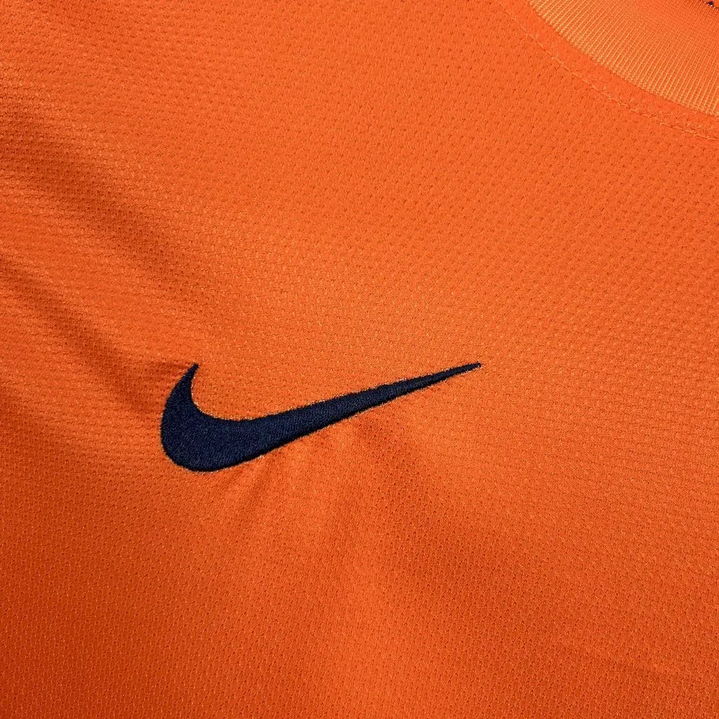 12-13 Barcelona Away Retro Kit Vintage Shirt AAAAJersey Supplier Yupoo 4