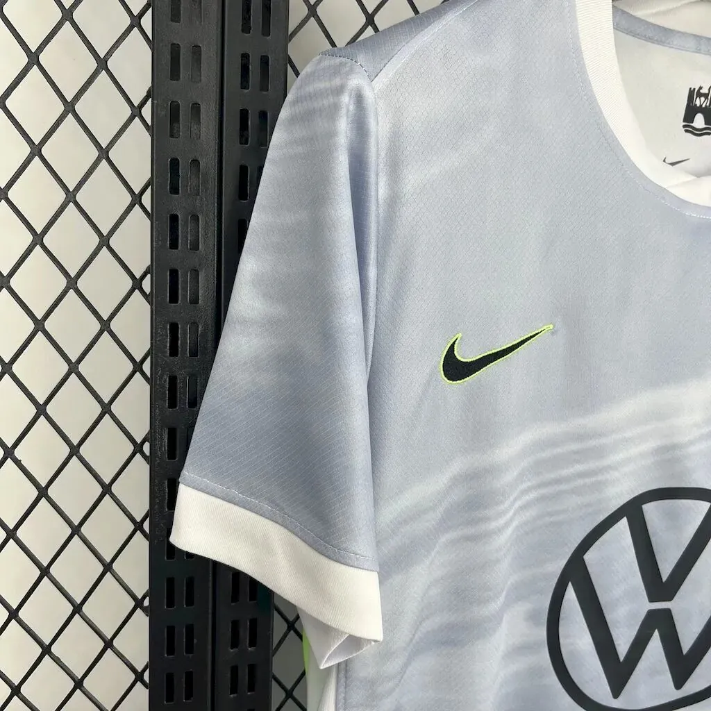 25-26 Wolfsburg Away Shirt Soccer Uniform AAAAJersey Wholesale Yupoo 4