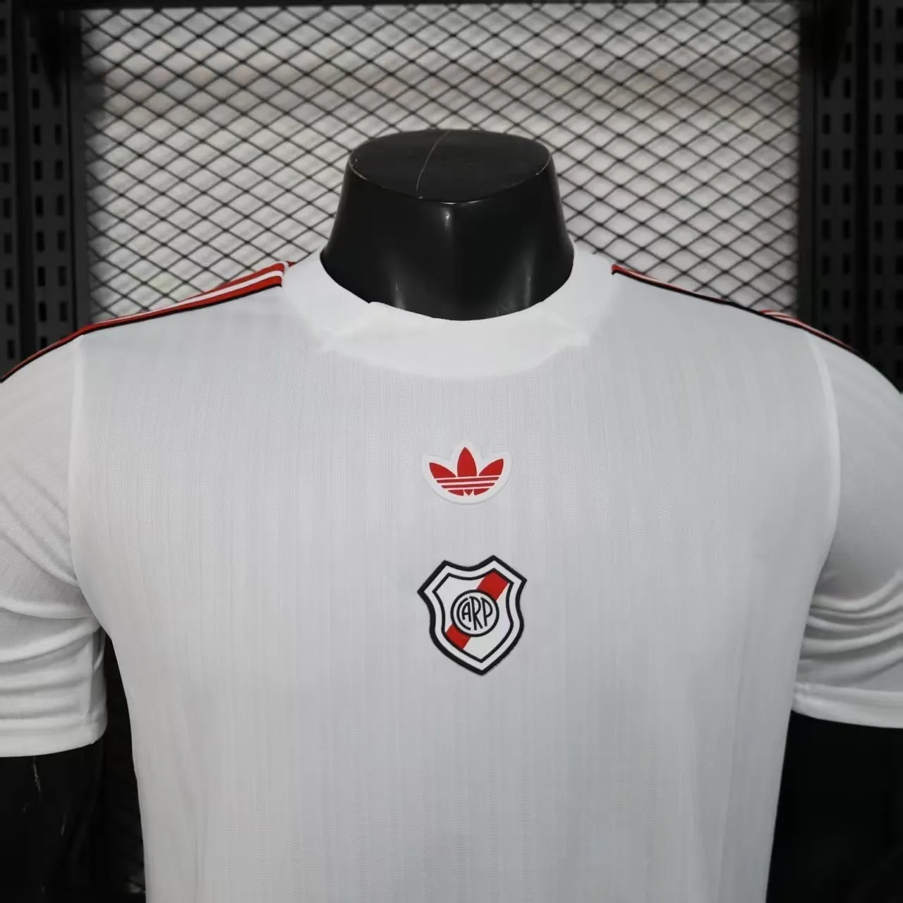 25-26 River Plate Retro Style Football Shirt Apparels AAAAJersey Wholesale Yupoo 5