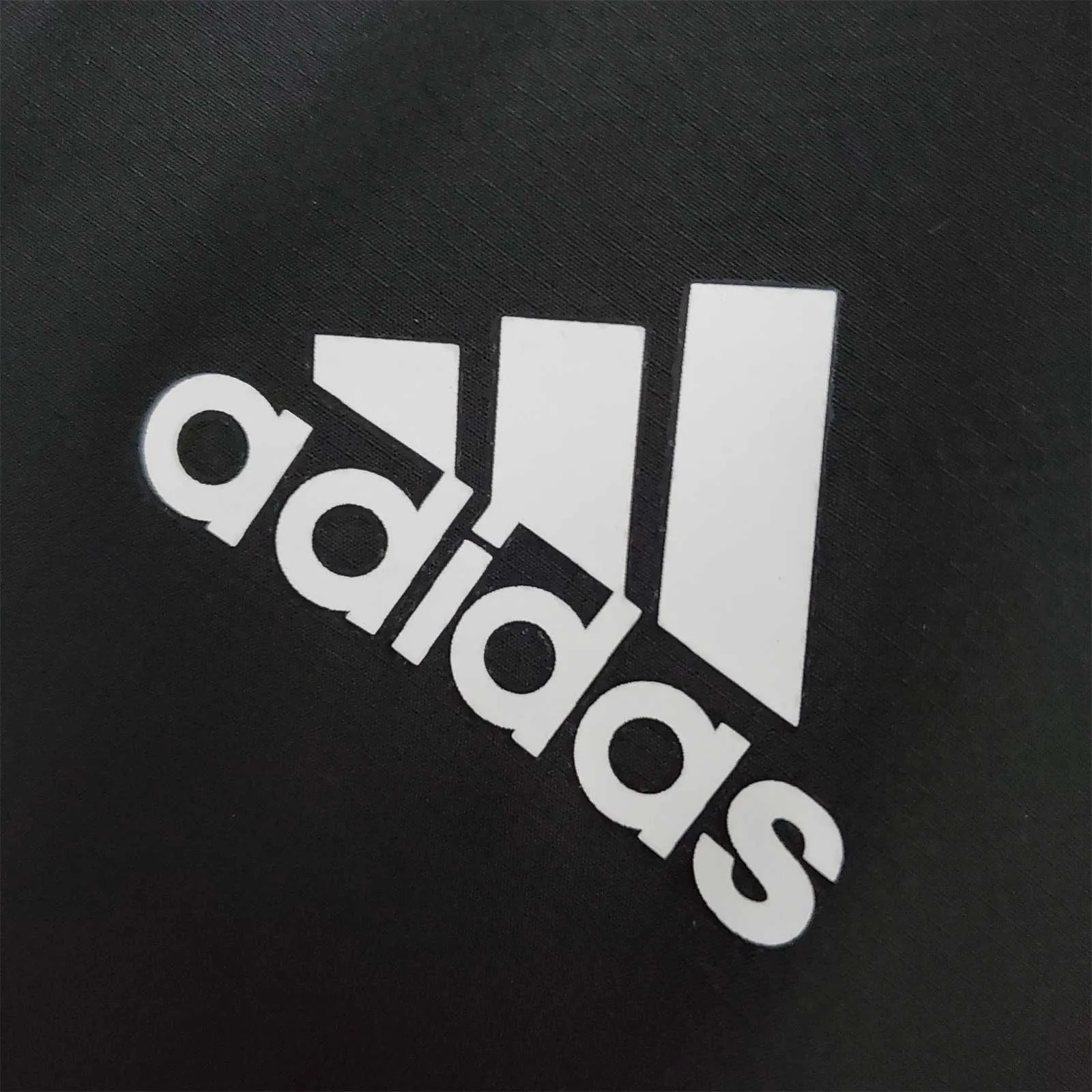 22-23 Real Madrid black windbreaker 6