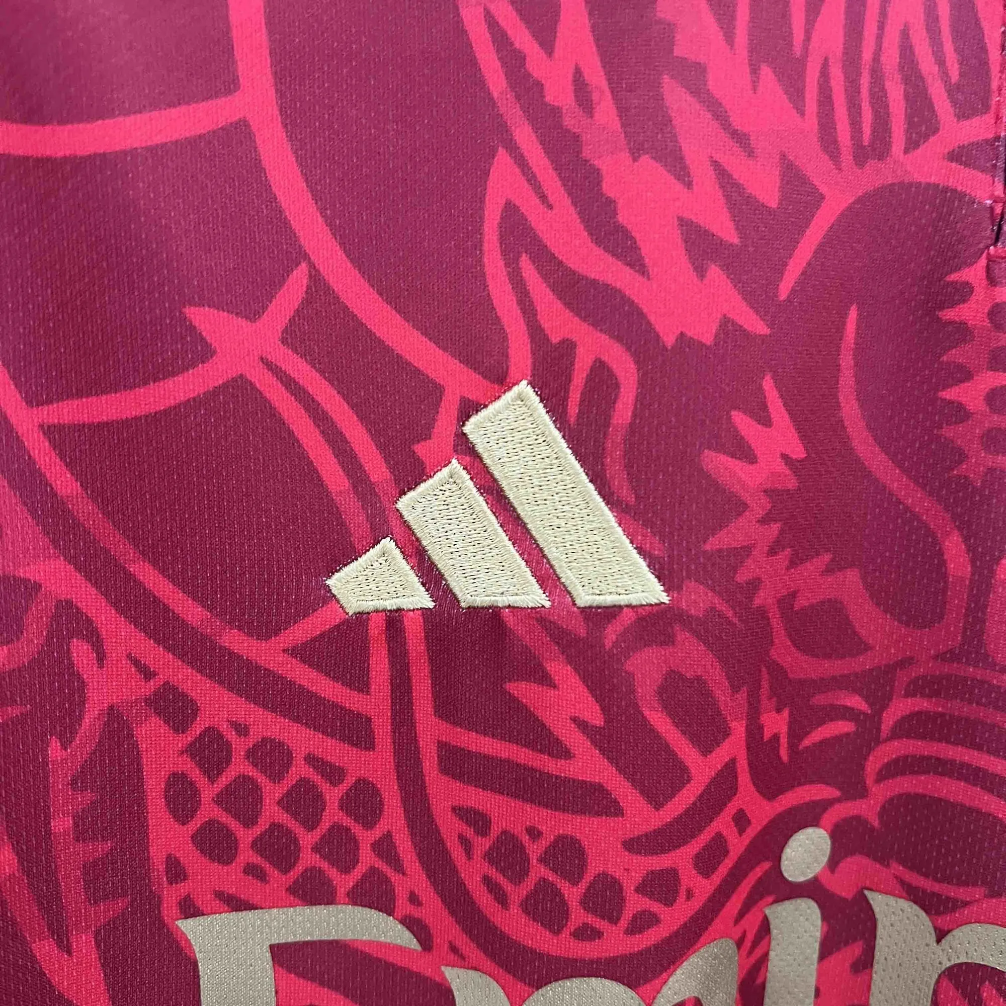 24-25 Real Madrid Red Dragon Special Edition Shirt Soccer AAAAJersey Yupoo 4