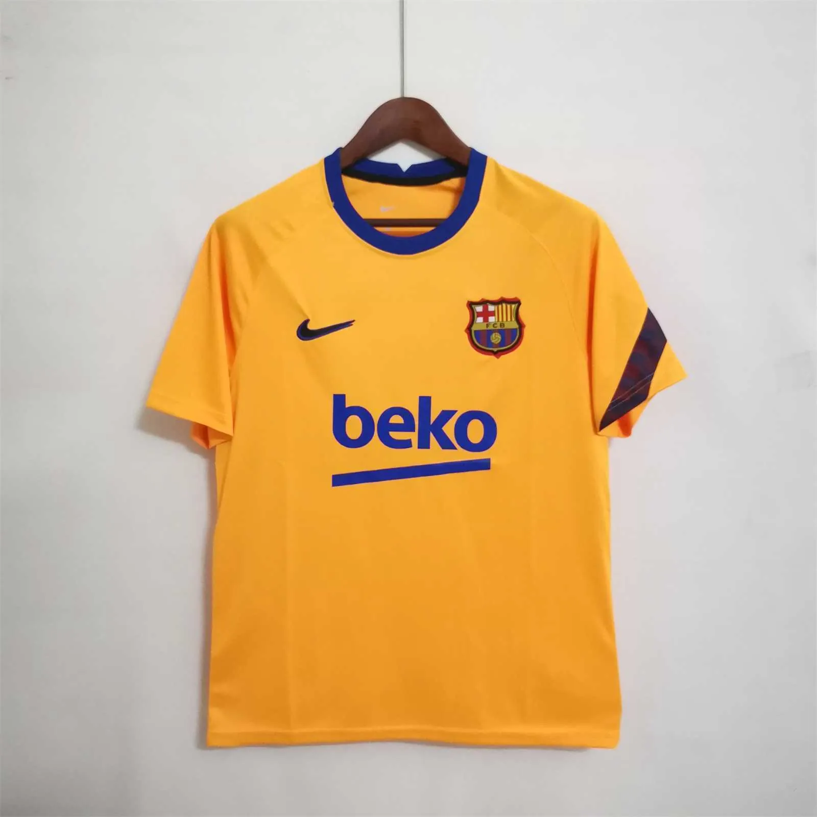22-23 Barcelona training kit 8
