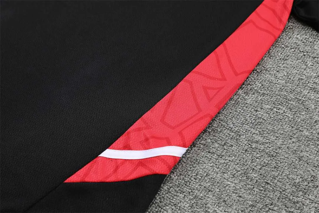 22-23 Bayern Munich Training Short Sleeve Kit Black 3