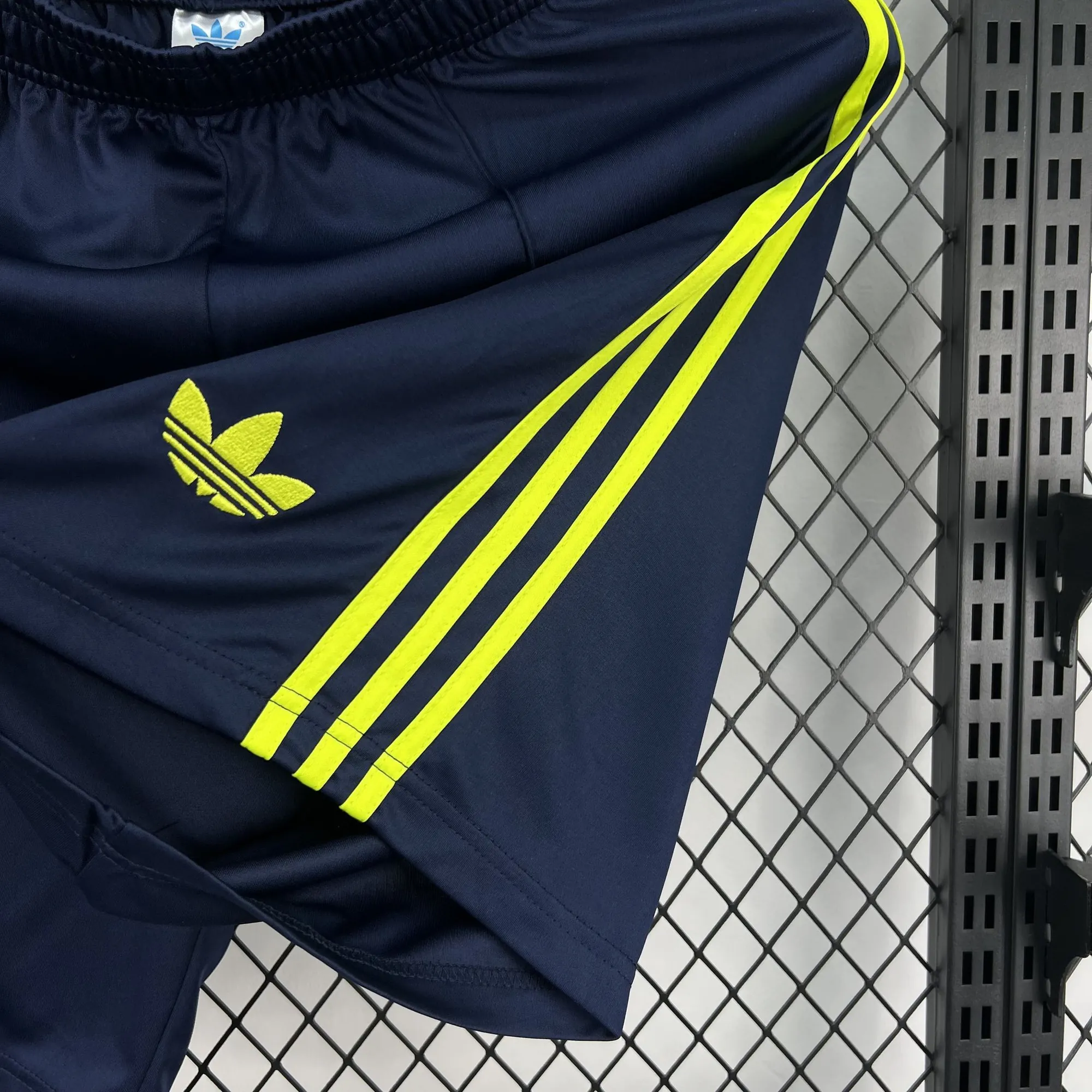 World Cup FIFA 2026 Colombia Mens Away Shorts Kit Soccer AAAAJersey Supply Yupoo 6 4