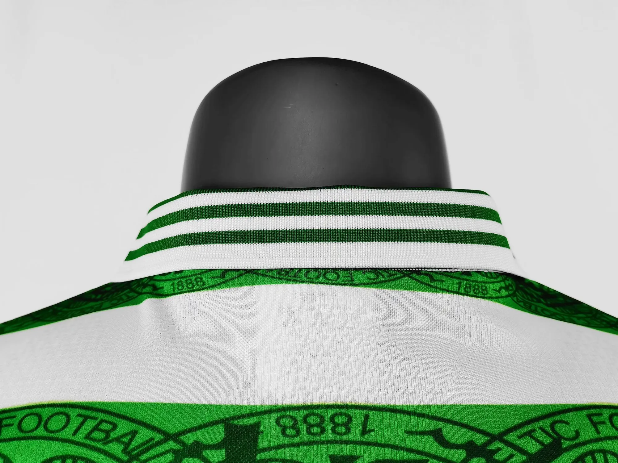 95-97 Celtic home 7