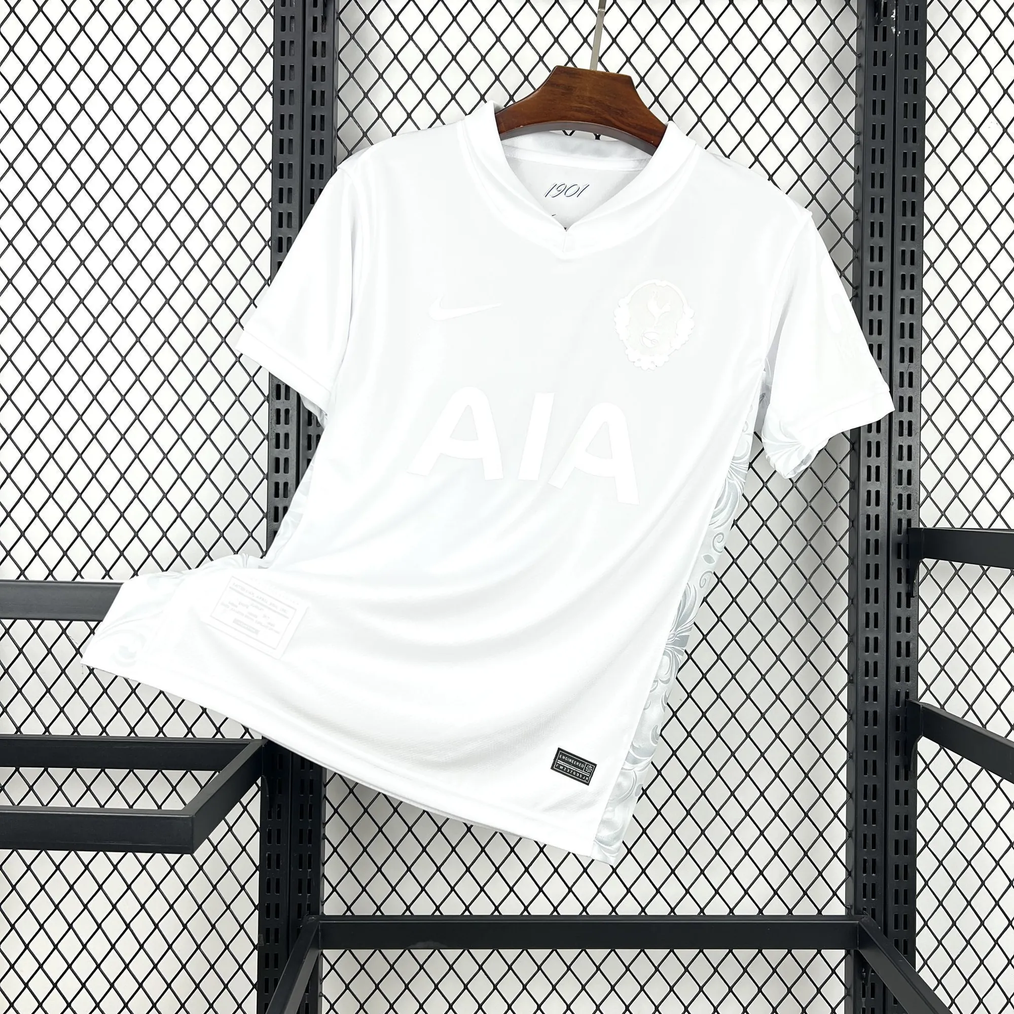 25-26 Tottenham HotSpur 125th Anniversary Football T-Shirt AAAAJersey Dropship Yupoo 5