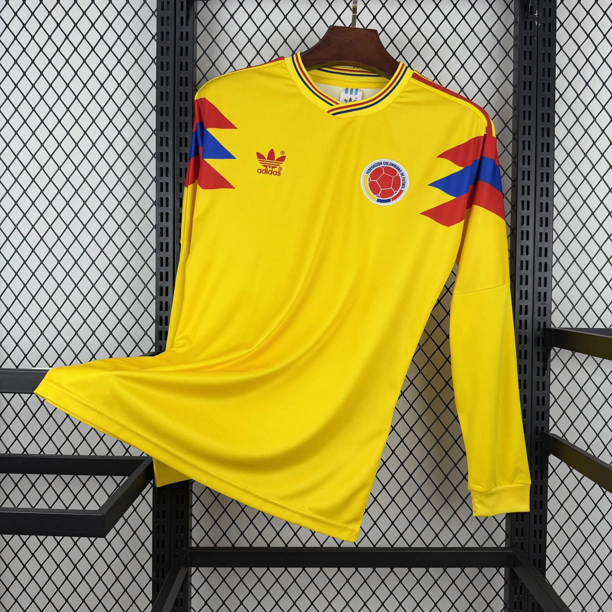 1990 Colombia Retro Mens Home Kit Football Long Sleeve Shirt AAAAJersey Supply Yupoo 6 3