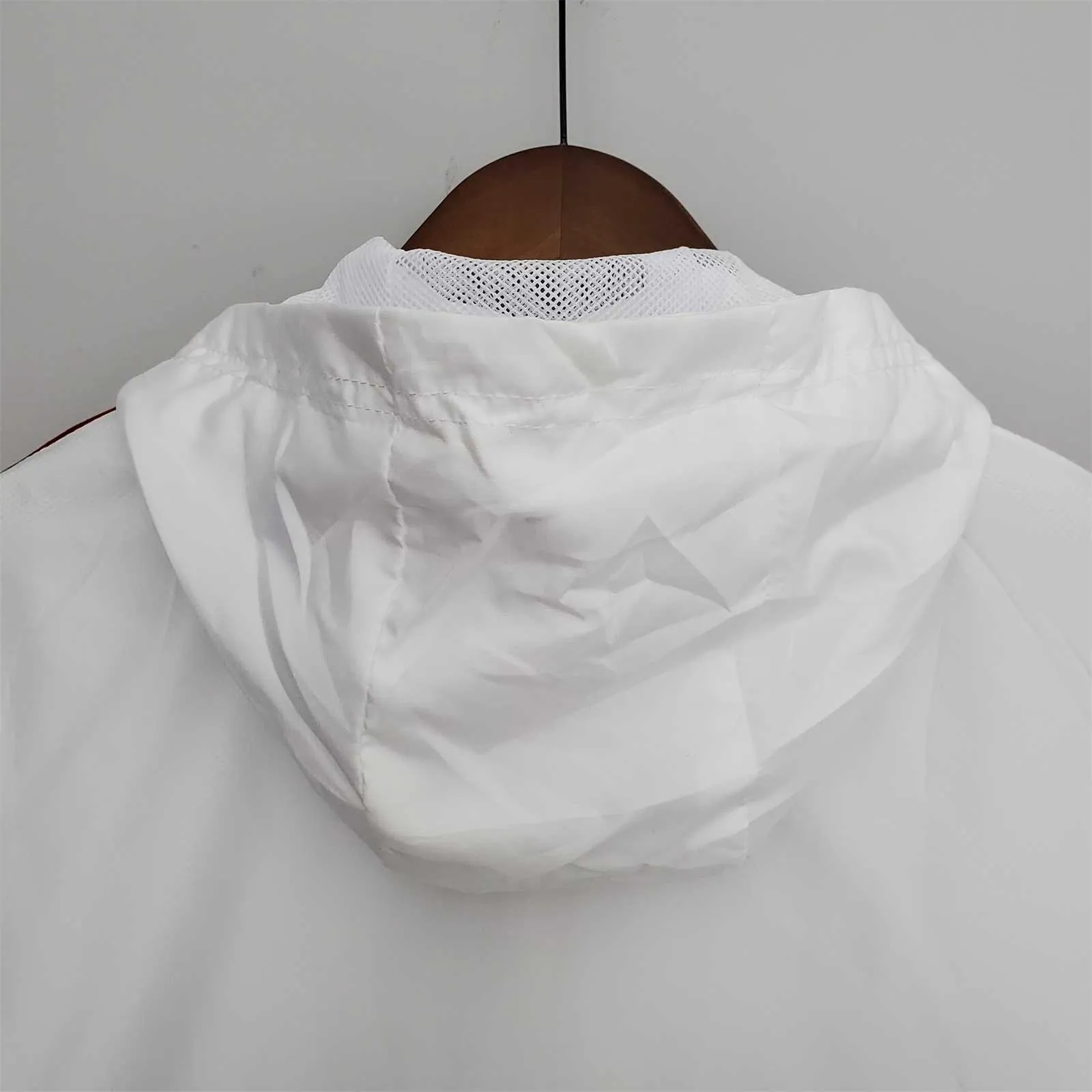 22-23 Bayern white windbreaker 6