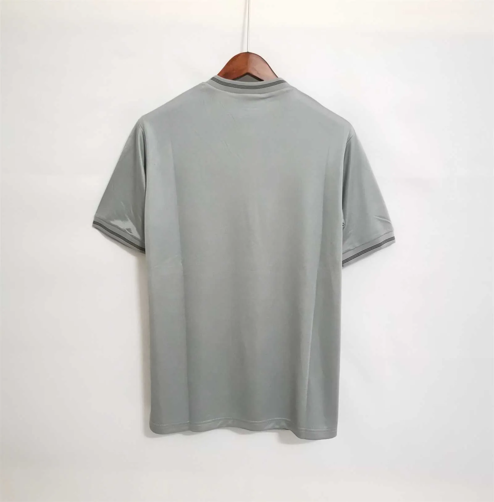 86-87 Newcastle grey away 7