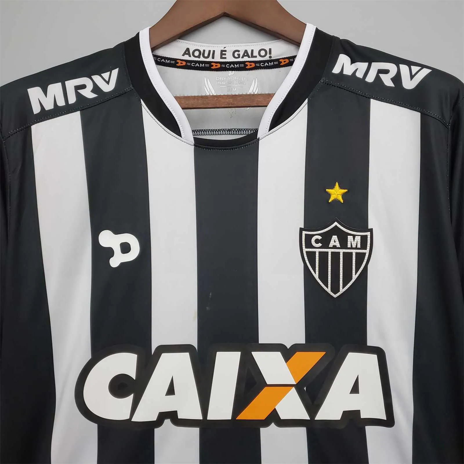 16-17 Atletico Mineiro home 1