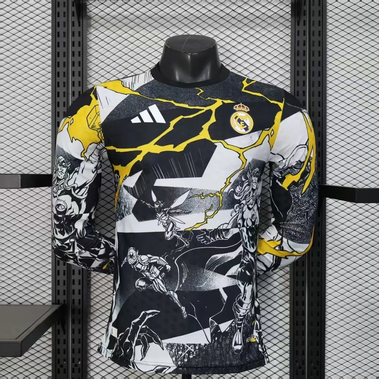 25-26 Real Madrid Pre-Match Football Player Version Long Sleeve Shirt AAAAJersey Wholesale Yupo 7