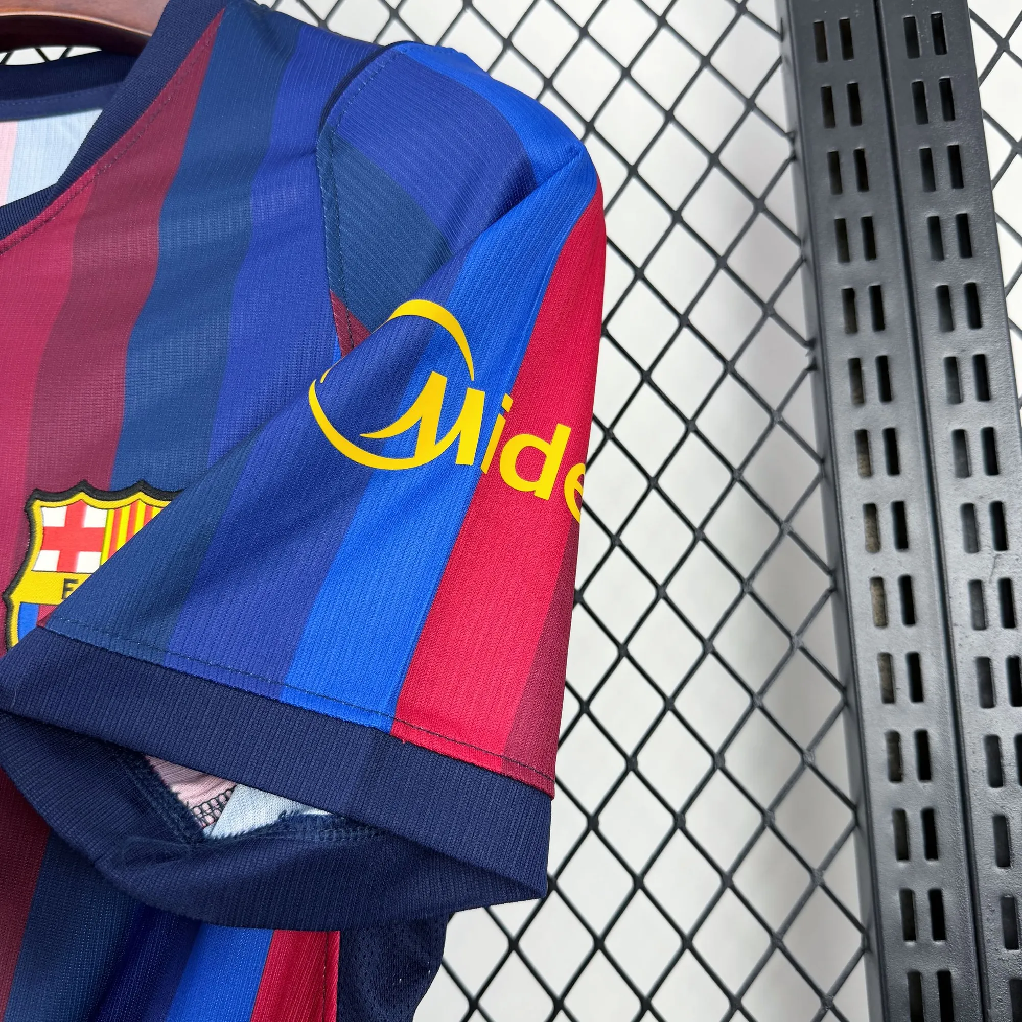 26-27 Barcelona Mens Home Kit Soccer T-Shirt AAAAJersey Supplier Yupoo 10 7