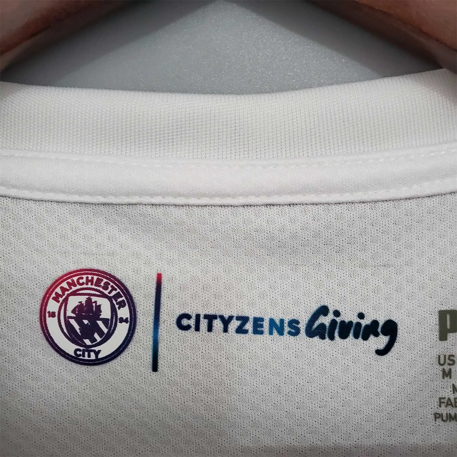 21-22 Manchester City away 3