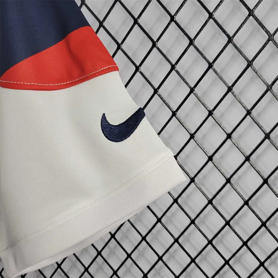 2022 US home 3