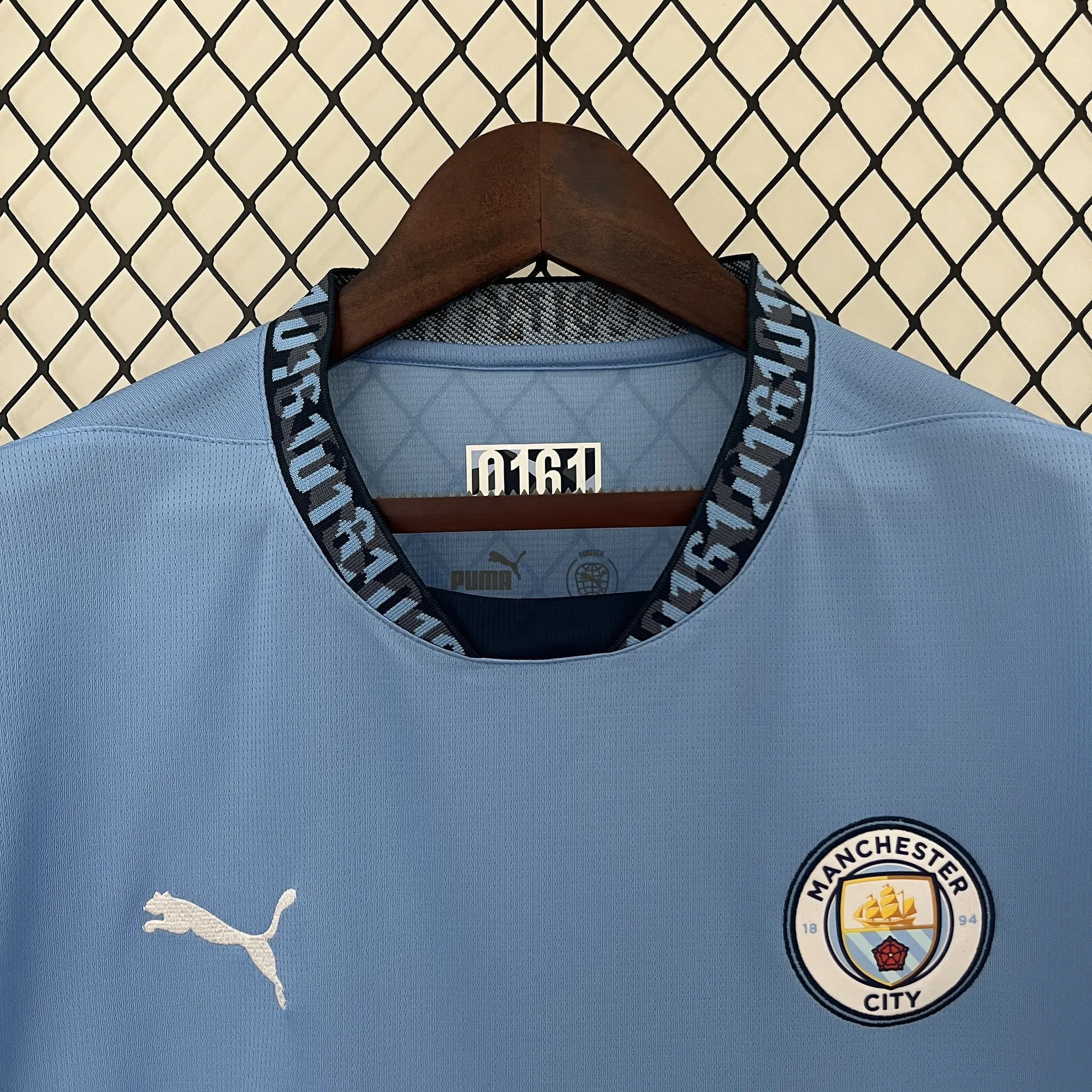 24-25 Manchester City Home Kit Soccer Uniform AAAAJersey Wholesale Yupoo 3