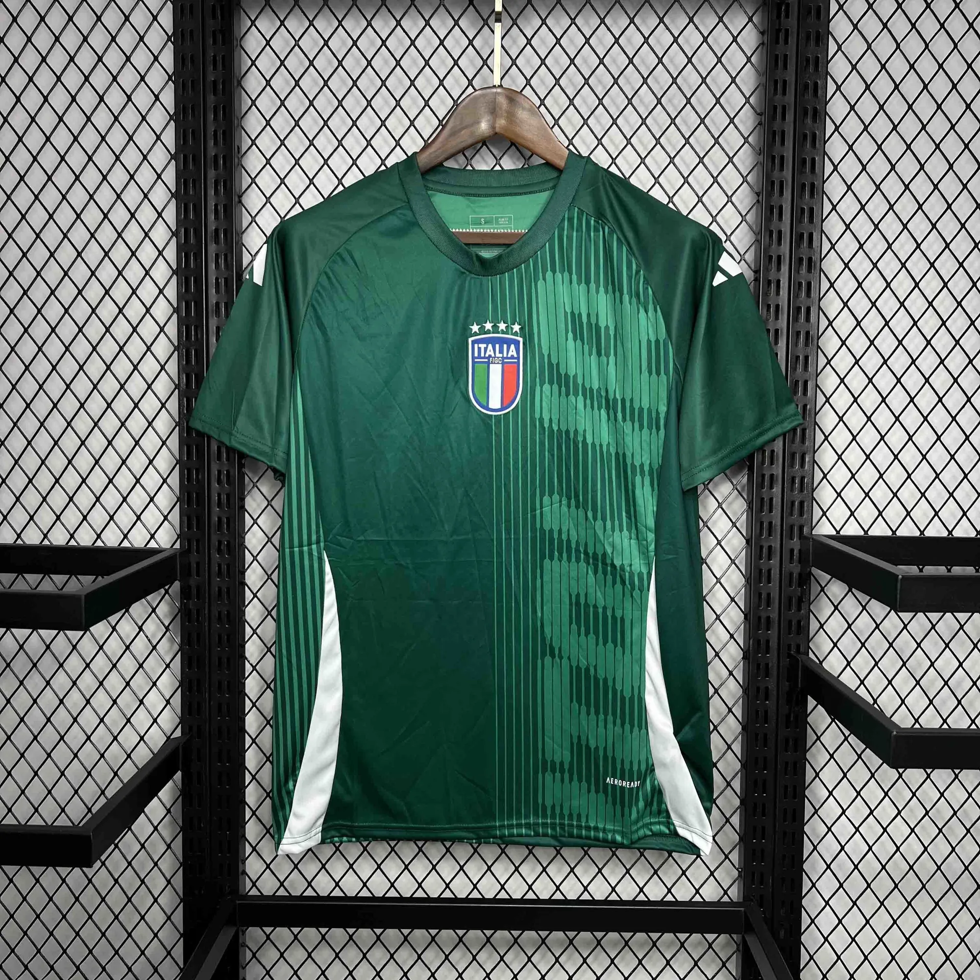 2024 Italy Training Green Kit Football Apparel AAAAJersey Wholesale Yupoo 5