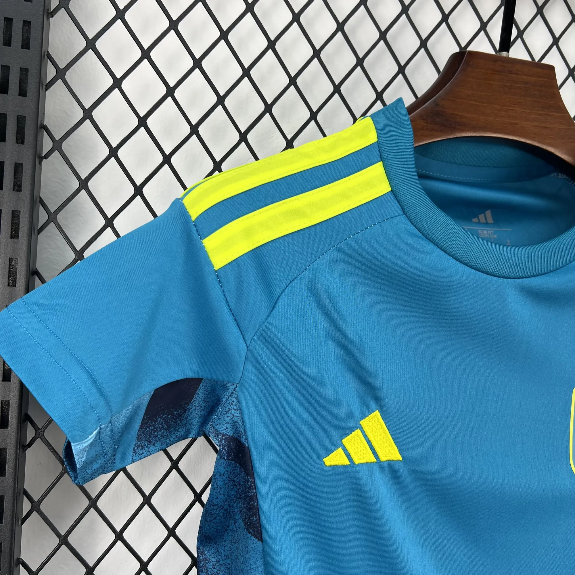 2026 World Cup Spain Goalkeeper Kids Kit Soccer Youth Apparels AAAAJersey Supply Yupoo 6 2