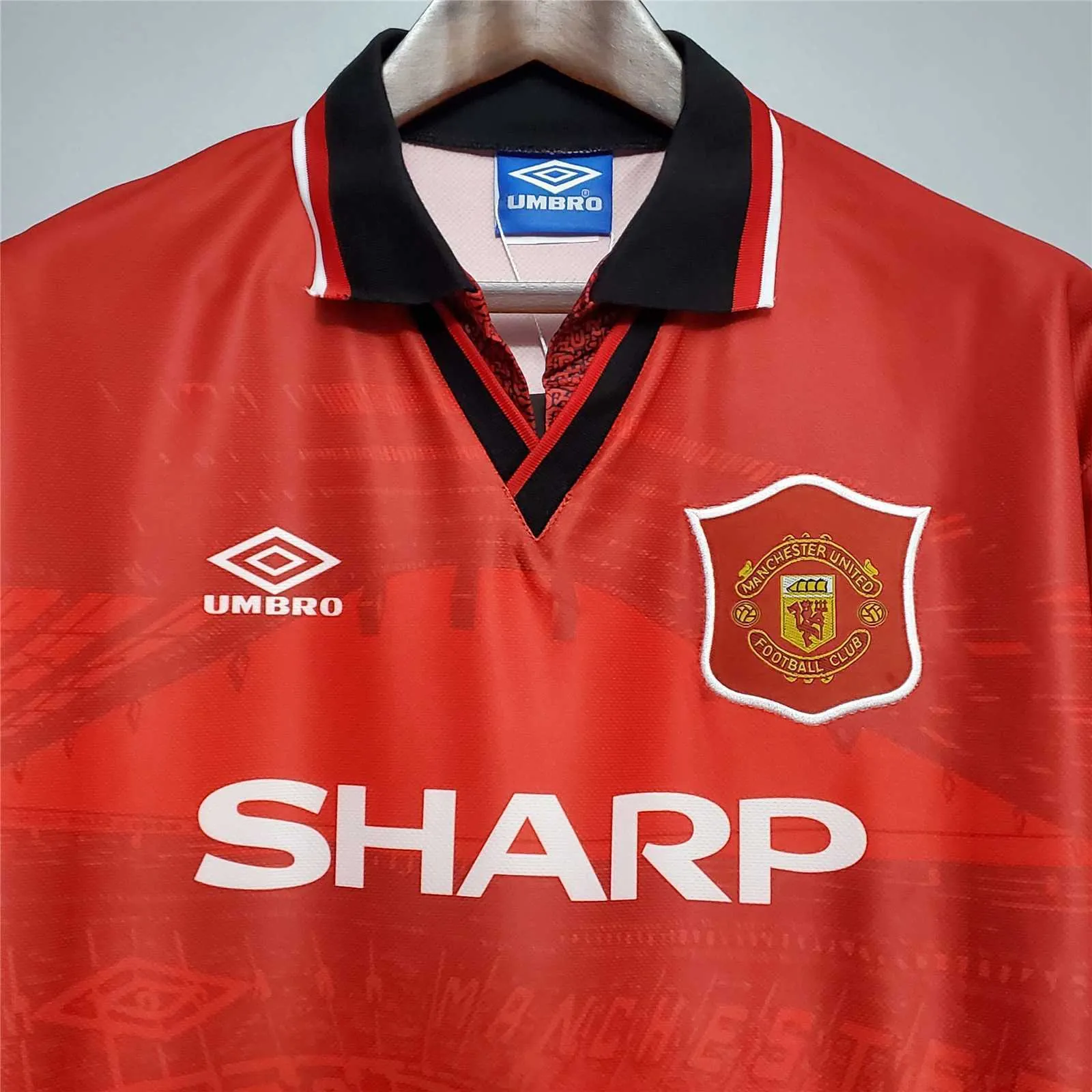 94-96 Manchester United home 7