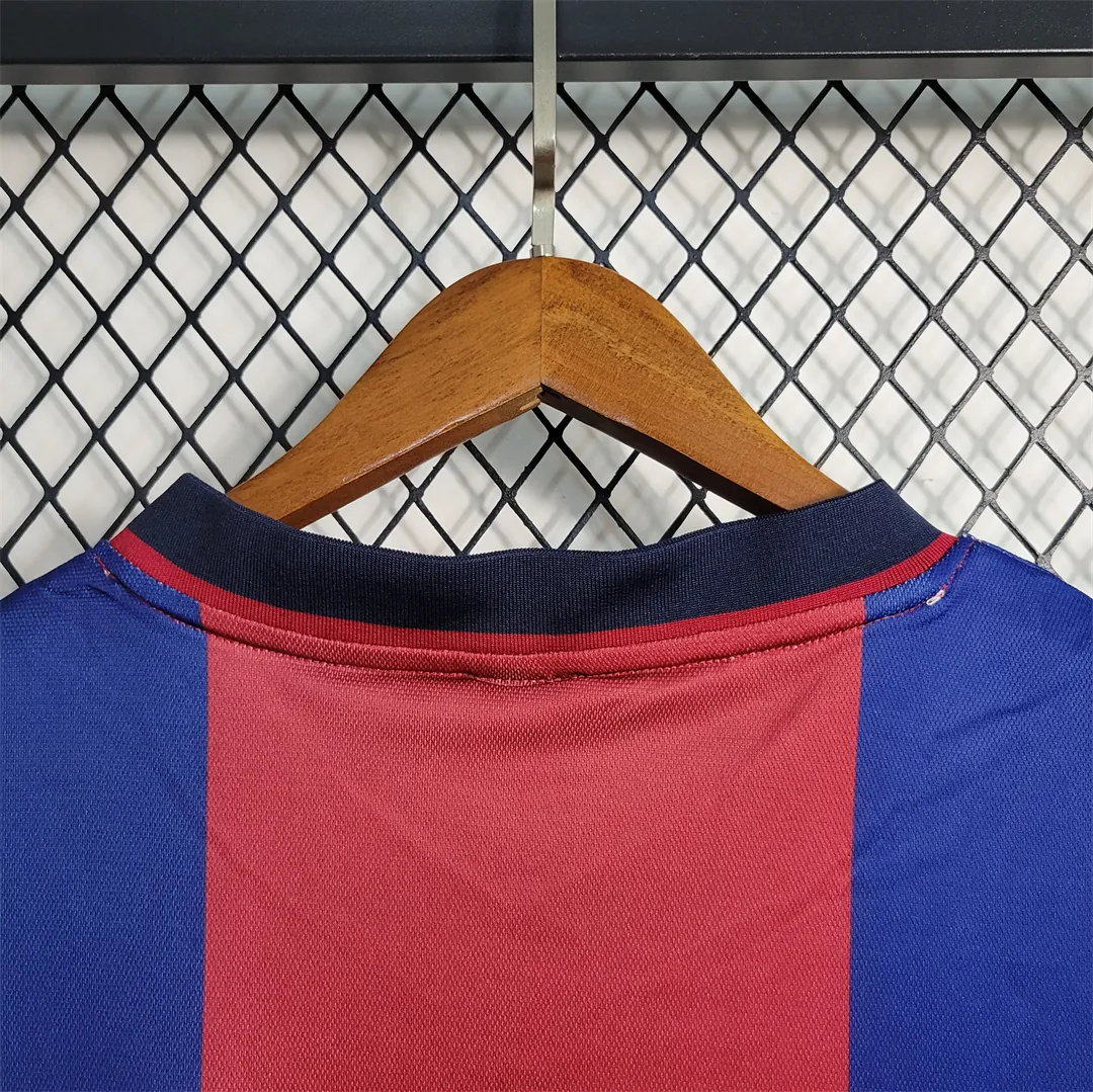 98-99 Barcelona home 7
