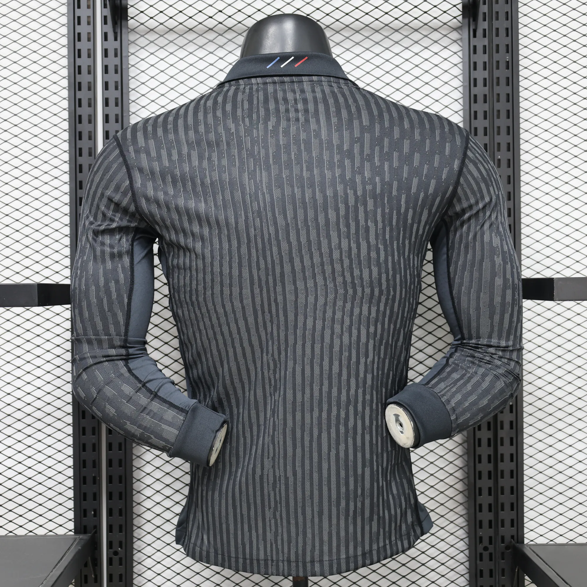 2025-26 PSG Away long sleeved football jersey player version AAAA Jersey Drop ship Yupoo 5