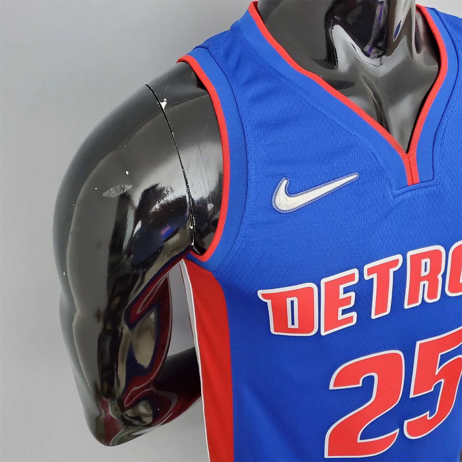 75th Anniversary Rose #25 Pistons Blue 7