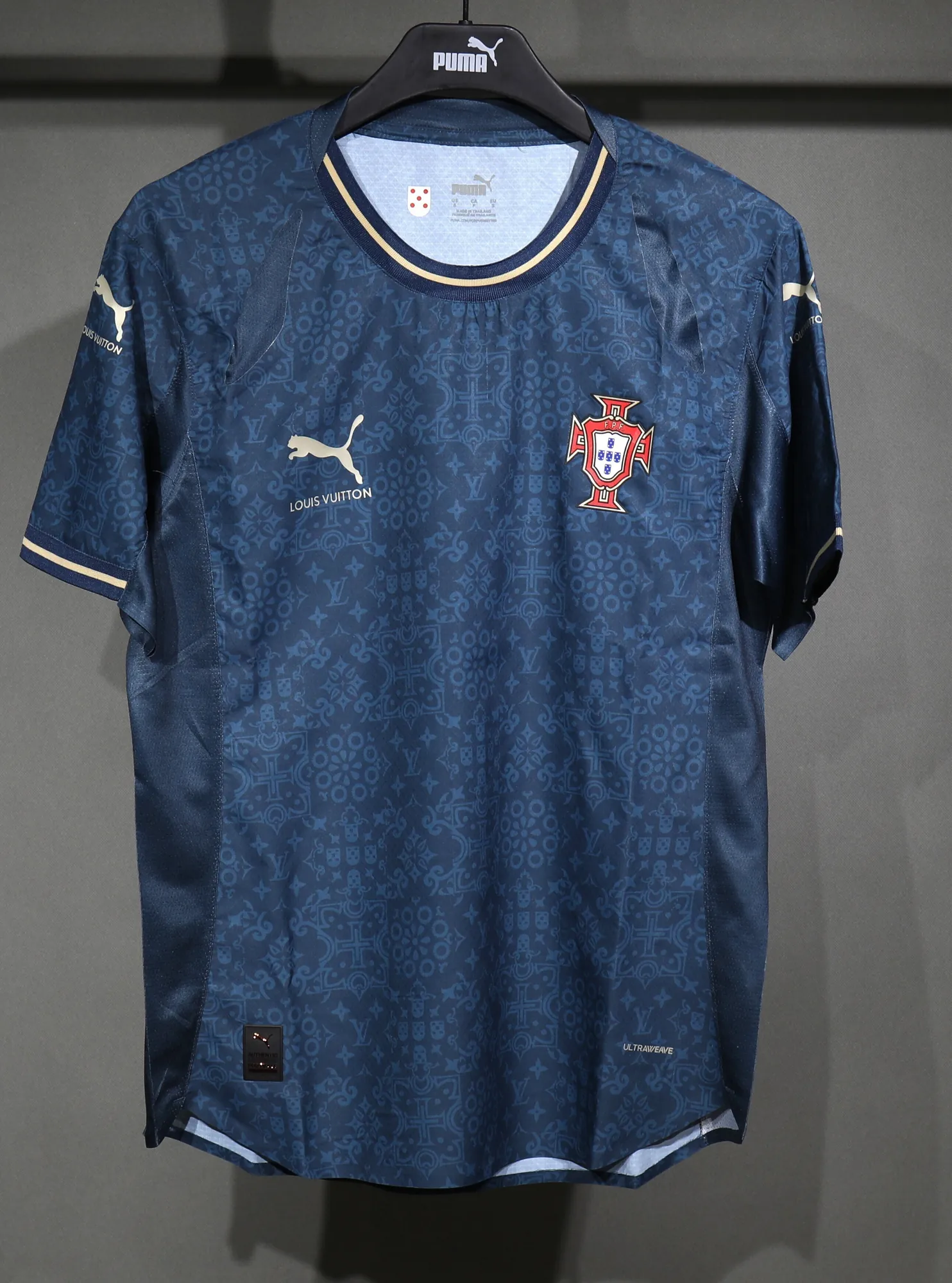 2025 Portugal LV Co-Branded Edition Football Player Version T-Shirt AAAAJersey Supply Yupoo 7