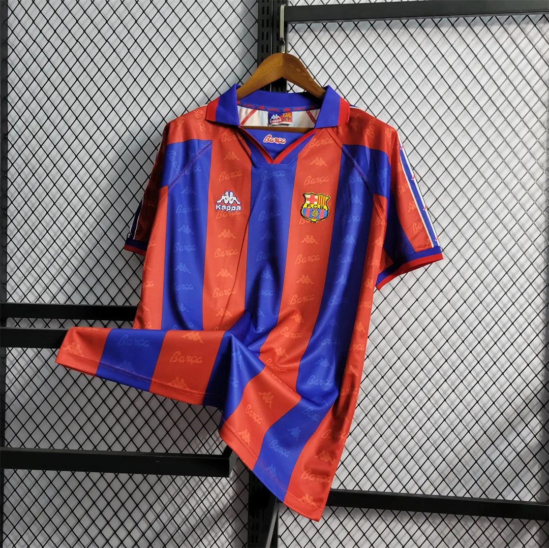96-97 Barcelona home 12