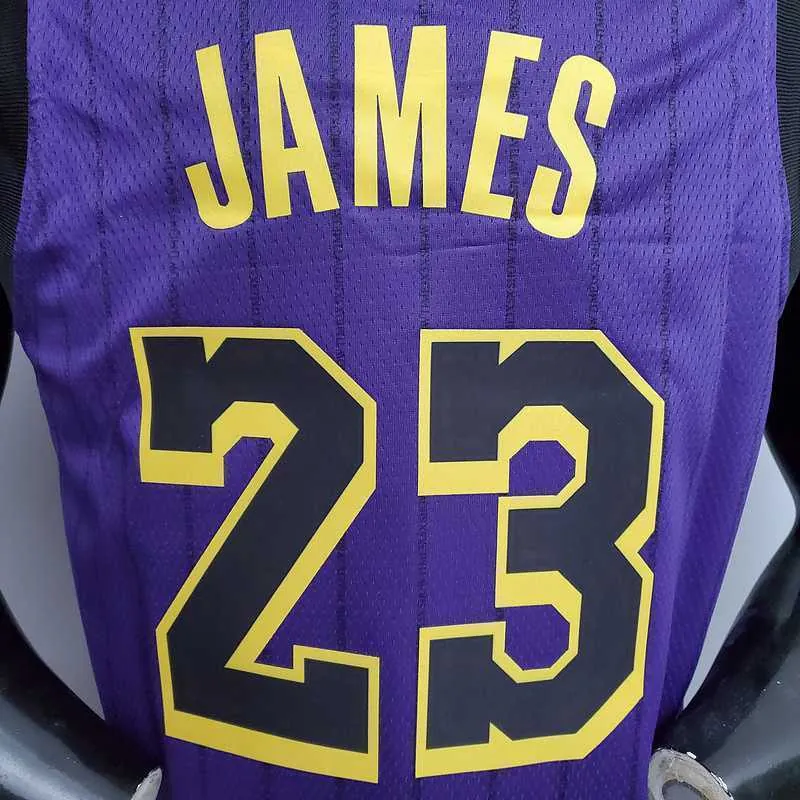 James #23 Lakers Round neck purple 6
