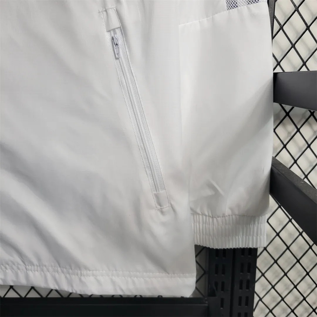 Real Madrid Windbreaker - 9 6