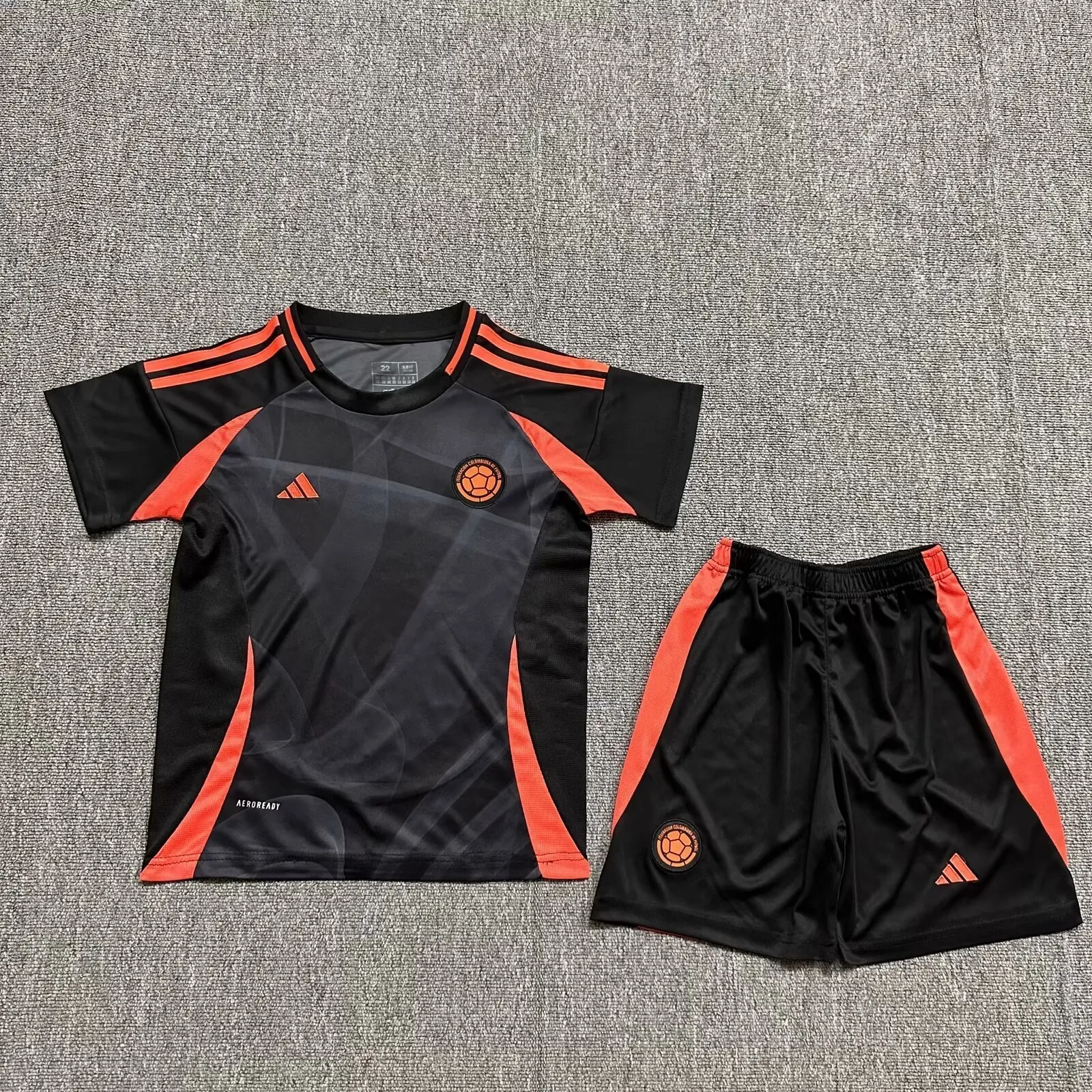 2024 Columbia Away Kid Kits Copa America Children Sets Soccer Jerseys Yupoo 2
