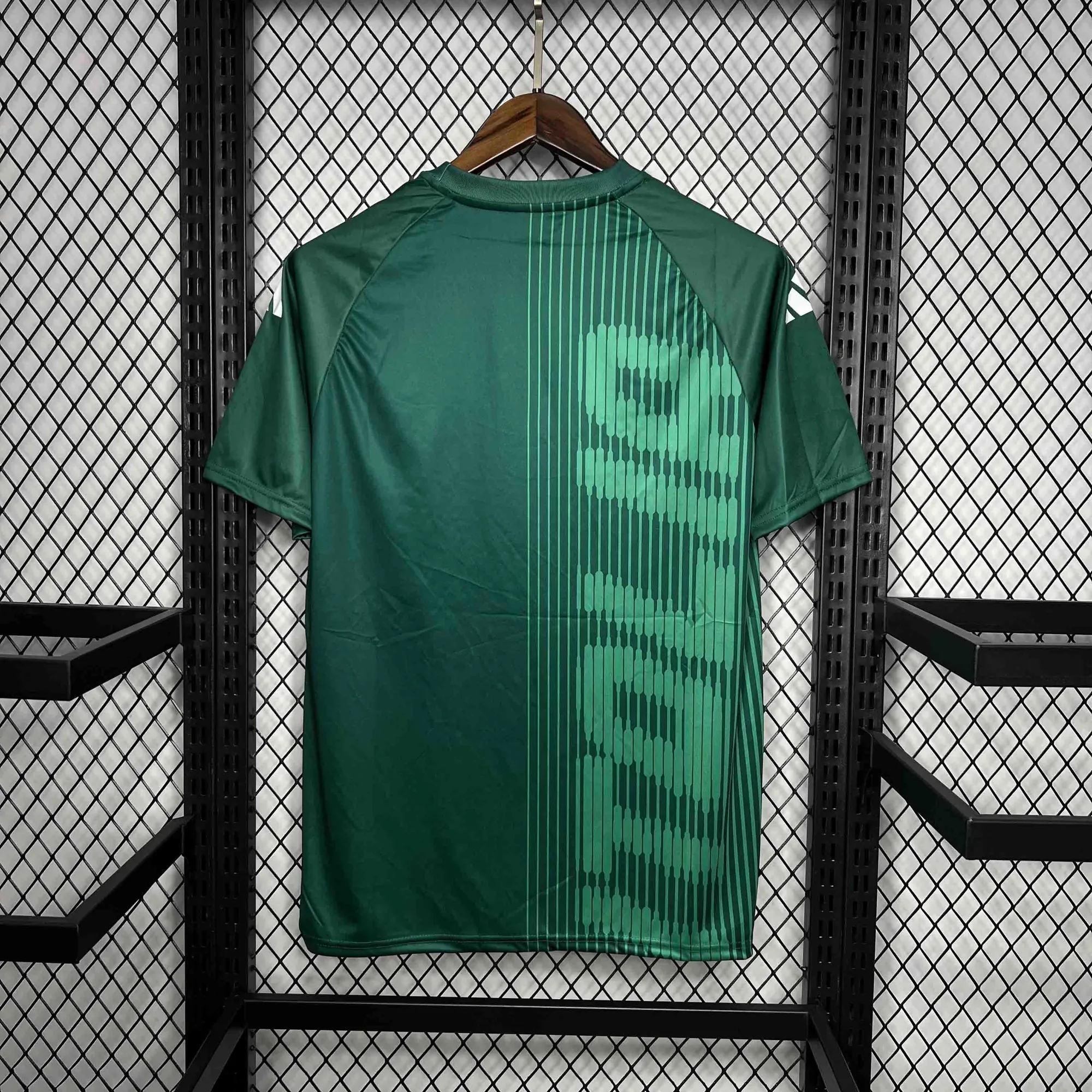 2024 Italy Training Green Kit Football Apparel AAAAJersey Wholesale Yupoo 2