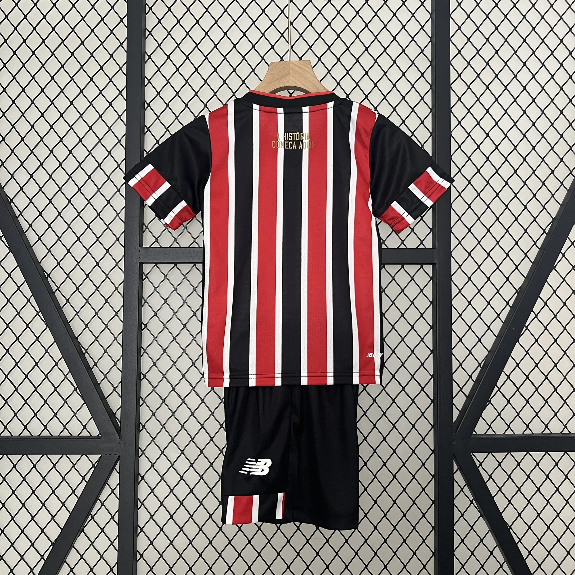24-25 Sao Paulo Away Kid Kits Youth Apparels Football AAAAJersey Yupoo 1