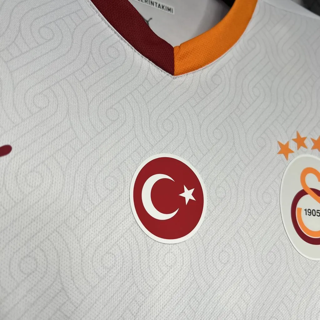 24-25 Galatasaray Away Kit Football Uniforms Sport AAAAJersey Yupoo 4
